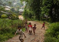 Lokale kinderen in Waikabubak (Sumba) - Indonesië
